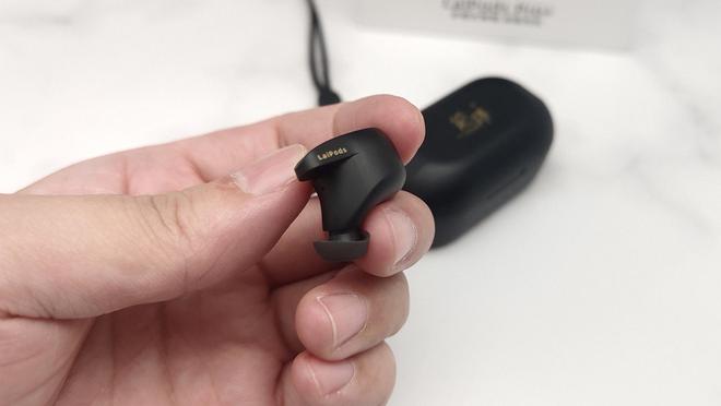 买的蓝牙耳机排行：让你生活变得更安静！凯发·k8国际过年好物推荐这3款值得(图9)
