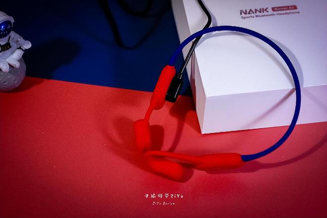 南卡Runner Air运动耳机体验凯发k8入口潮酷后挂式气传导小钢炮：(图2)