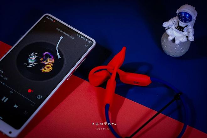 南卡Runner Air运动耳机体验凯发k8入口潮酷后挂式气传导小钢炮：(图3)